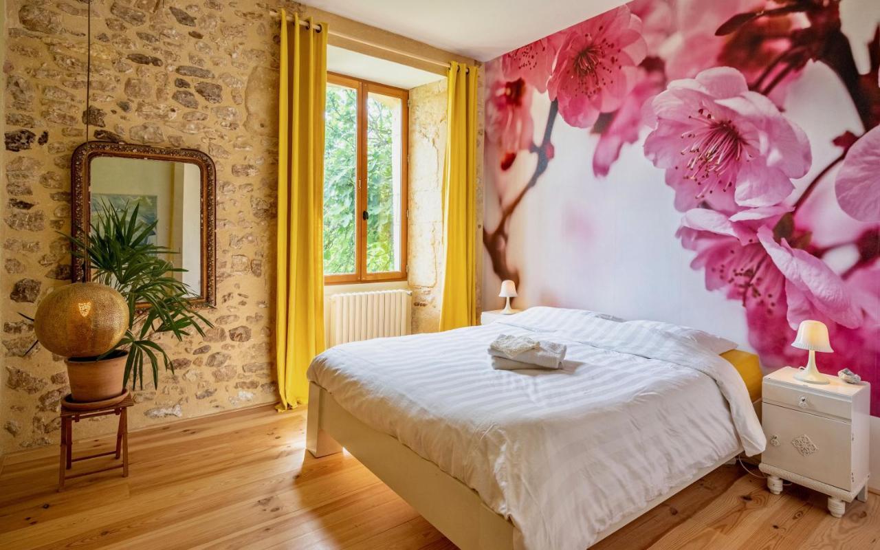 La Maison Magique Saint-Chamassy Zewnętrze zdjęcie